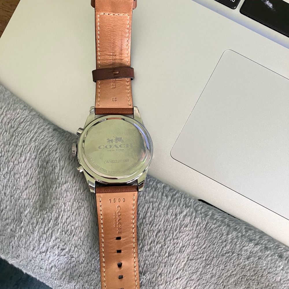 Coach Watch - Picture 3 of 5
